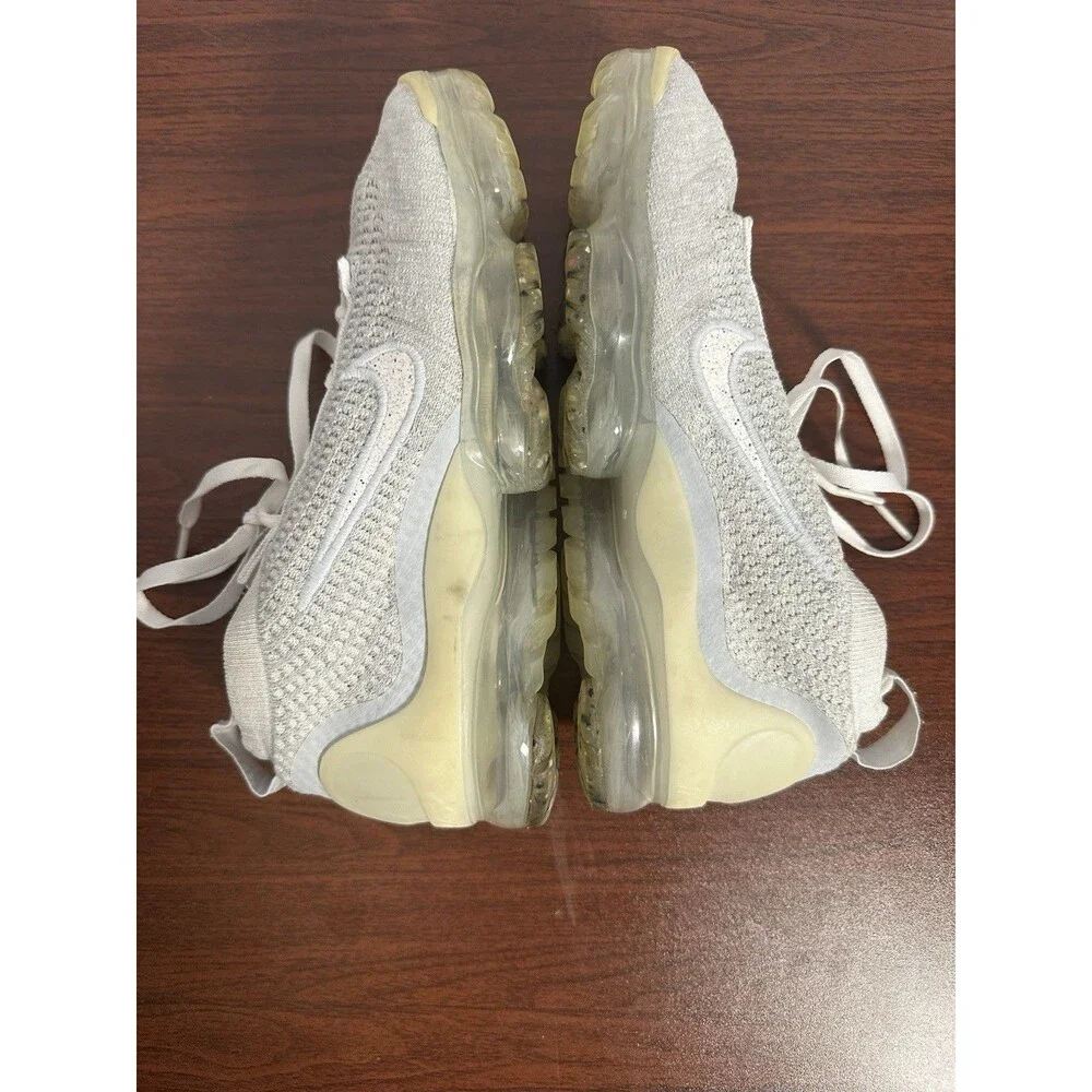 Nike Air VaporMax 2021 FK Pure Platinum White Running Shoes DC4112-100 Size 7.5